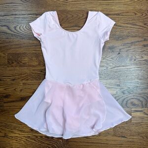 BLOCH Girls Solid Pink Dancewear Ballet Leotard with Sheer Tulle Skirt Size 6X-7
